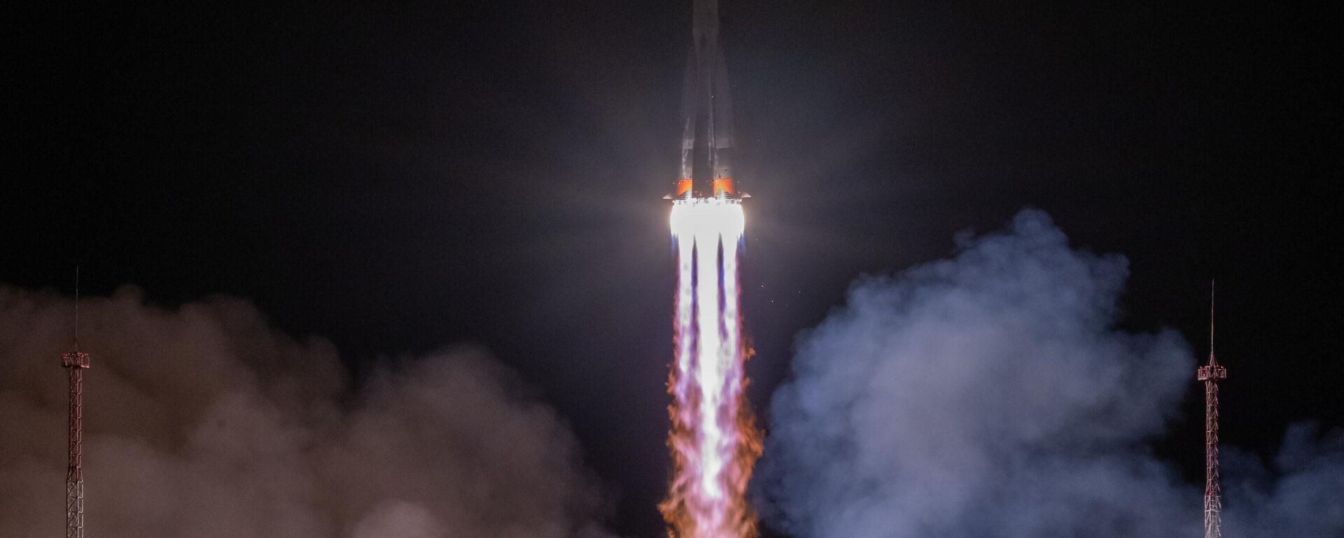 Soyuz-2-1b fırlatma aracının Bion-M uzay aracıyla Baykonur Uzay Üssü'nden fırlatılışı - Sputnik Türkiye, 1920, 21.08.2025