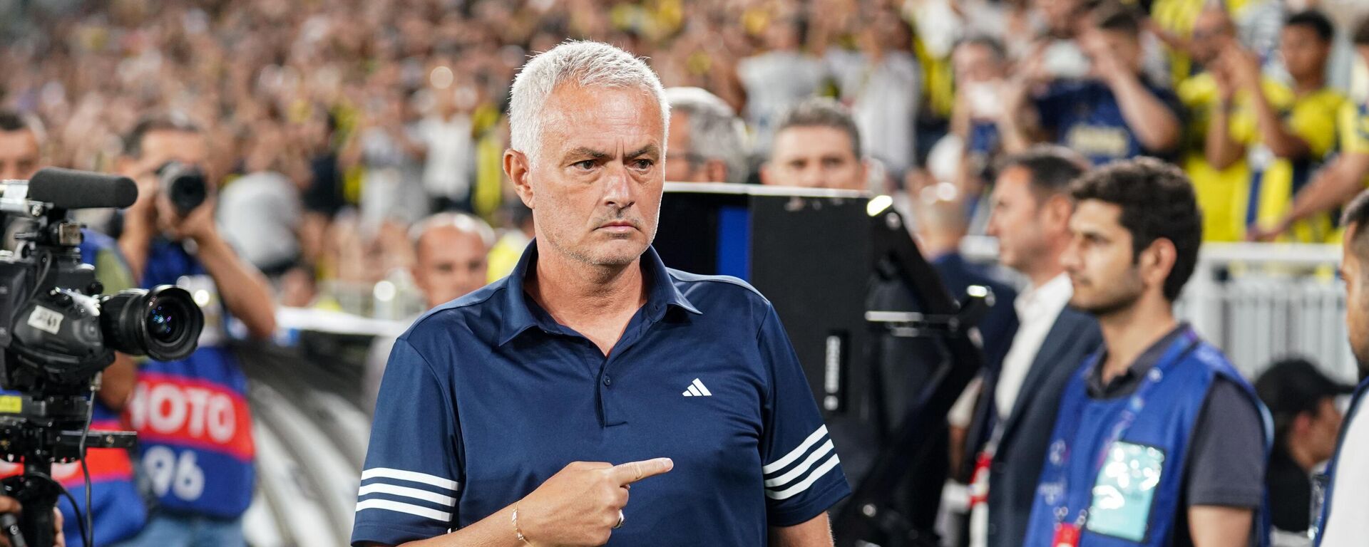 Ali Koç konuştu: Jose Mourinho neden gönderildi? - Sputnik Türkiye, 1920, 08.09.2025