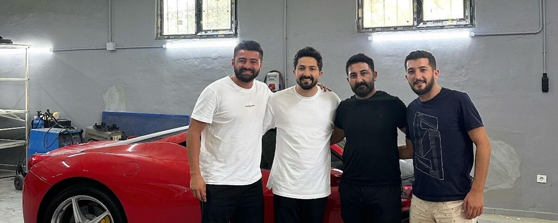 Gündeme oturan Ferrari satıldı: Fiyatı belli oldu - Sputnik Türkiye, 1920, 21.08.2025