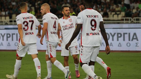 UEFA Avrupa Ligi play-off turu ilk maçında Samsunspor , Yunanistan'ın Panathinaikos ekibi ile Atina Olimpiyat Stadı'nda karşılaştı - Sputnik Türkiye