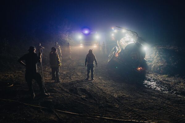 İspanya’nın kuzey bölgelerinde günlerdir devam eden orman yangınları, yerleşim yerlerini ve doğal yaşamı tehdit etmeye devam ediyor. - Sputnik Türkiye