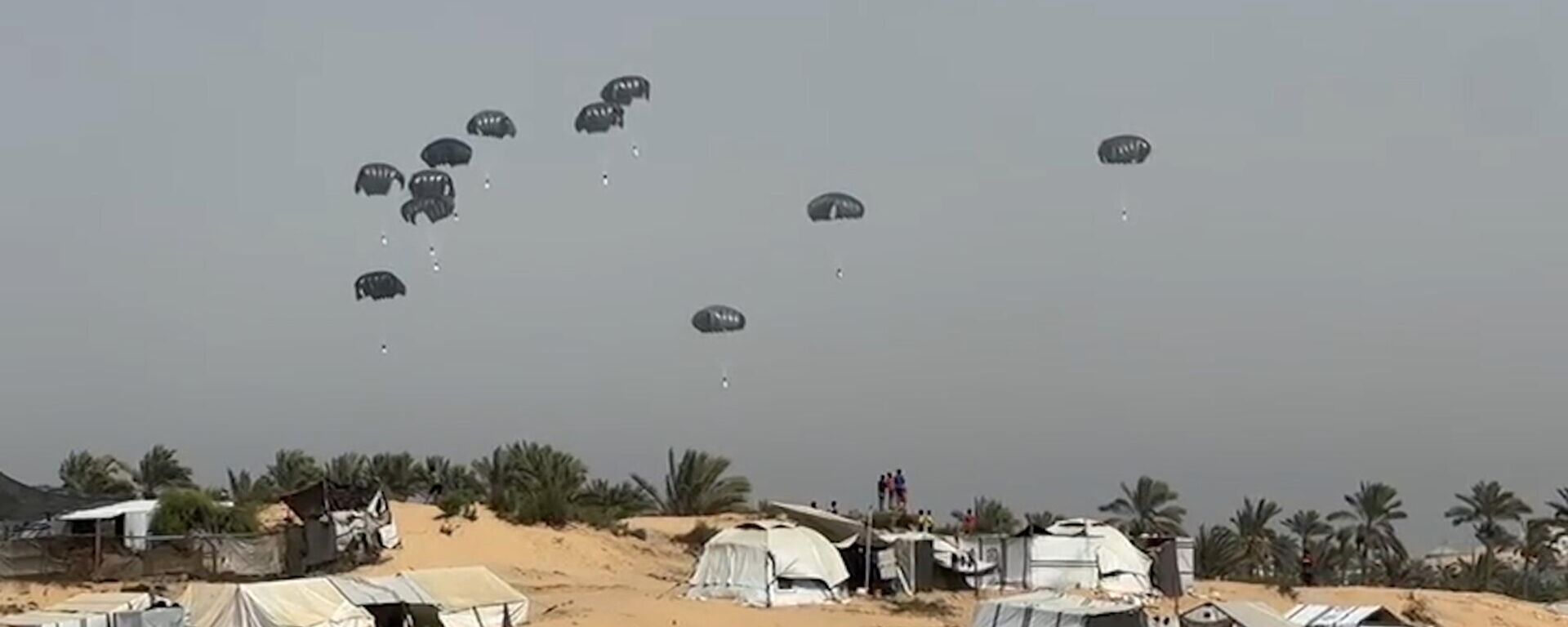 ‘İnsani yardımların havadan atılması Gazze sakinleri için aşağılayıcı ve tehlikeli’ - Sputnik Türkiye, 1920, 22.08.2025