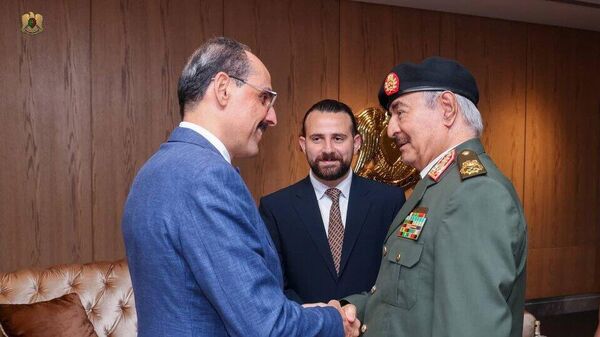 İbrahim Kalın ve Hafter - Sputnik Türkiye