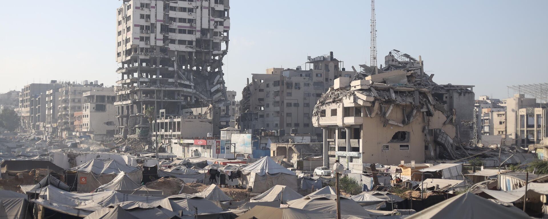 Gazze’de temel ihtiyaçlardan yoksun siviller zor koşullarda yaşıyor - Sputnik Türkiye, 1920, 29.08.2025