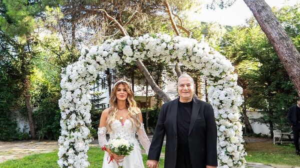 Mehmet Ali Erbil, 6'ncı kez evlendi - Sputnik Türkiye