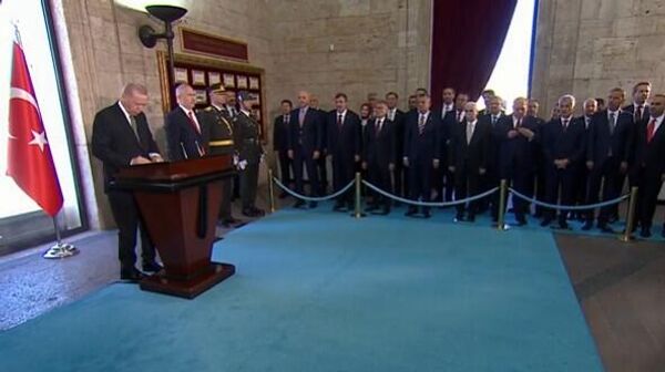 Cumhurbaşkanı Erdoğan, Anıtkabir'i ziyaret etti - Sputnik Türkiye