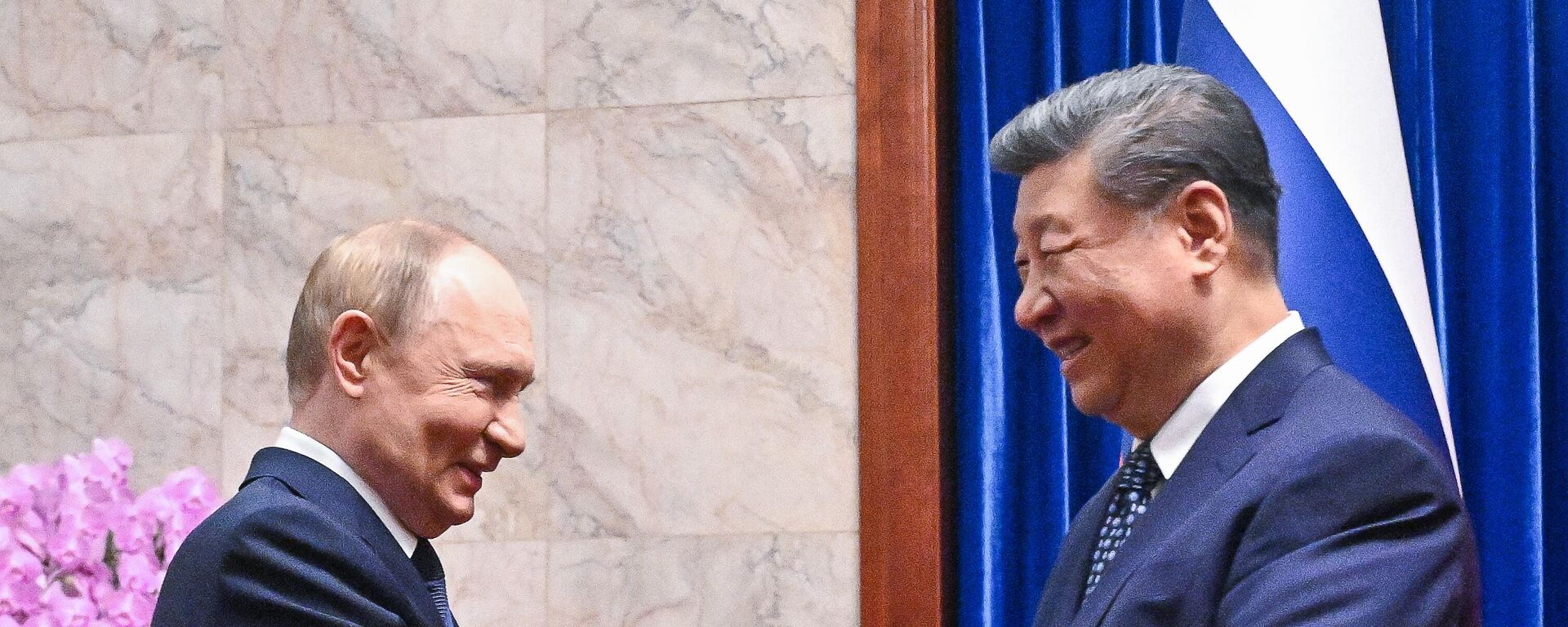 Rusya Devlet Başkanı Vladimir Putin ve Çin Devlet Başkanı Şi Cinping - Sputnik Türkiye, 1920, 03.09.2025