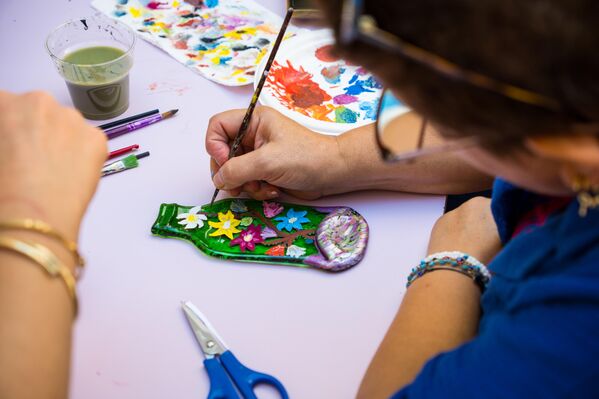 Festivalin üçüncü gün etkinlikleri Tuğçe Kandemir&#x27;in Anadolu Hamidiye Tabyası Açık Hava Sahnesi&#x27;nde verdiği konserle sona erdi. - Sputnik Türkiye