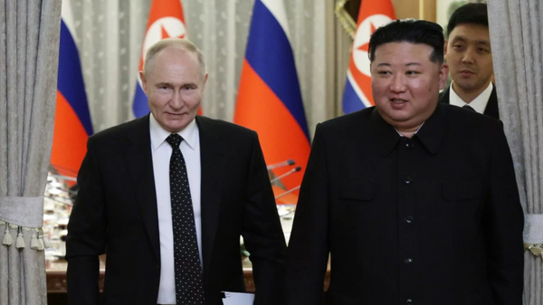 Vladimir Putin-Kim Jong-un - Sputnik Türkiye