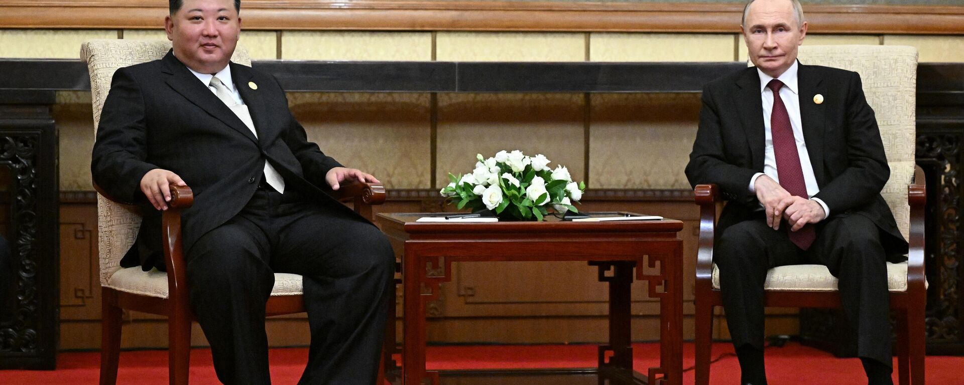 Rusya Devlet Başkanı Vladimir Putin ve Kuzey Kore lideri Kim Jong-un  - Sputnik Türkiye, 1920, 05.09.2025
