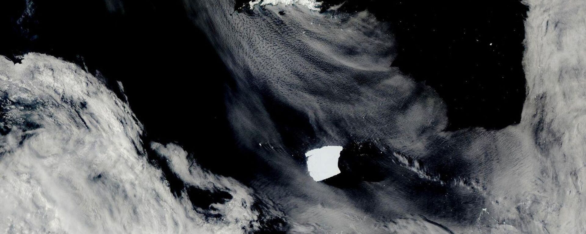 Dünyanın en büyük buzdağı A23a kırıldı - Sputnik Türkiye, 1920, 04.09.2025