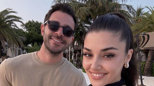 Hande Erçel - Sputnik Türkiye