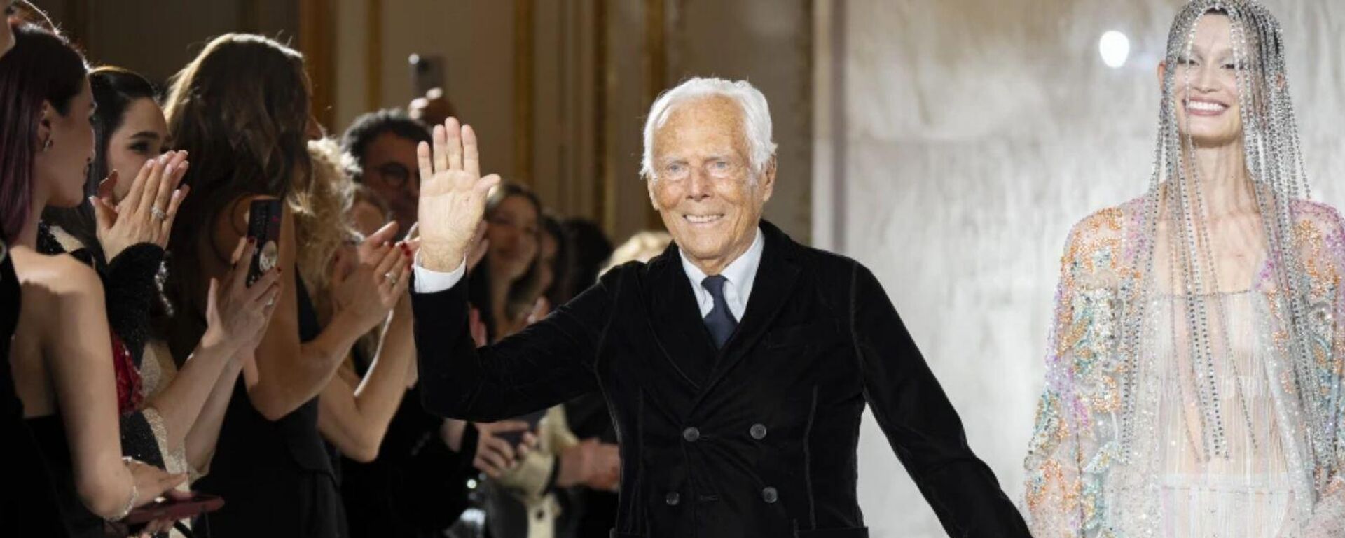 Giorgio Armani - Sputnik Türkiye, 1920, 04.09.2025