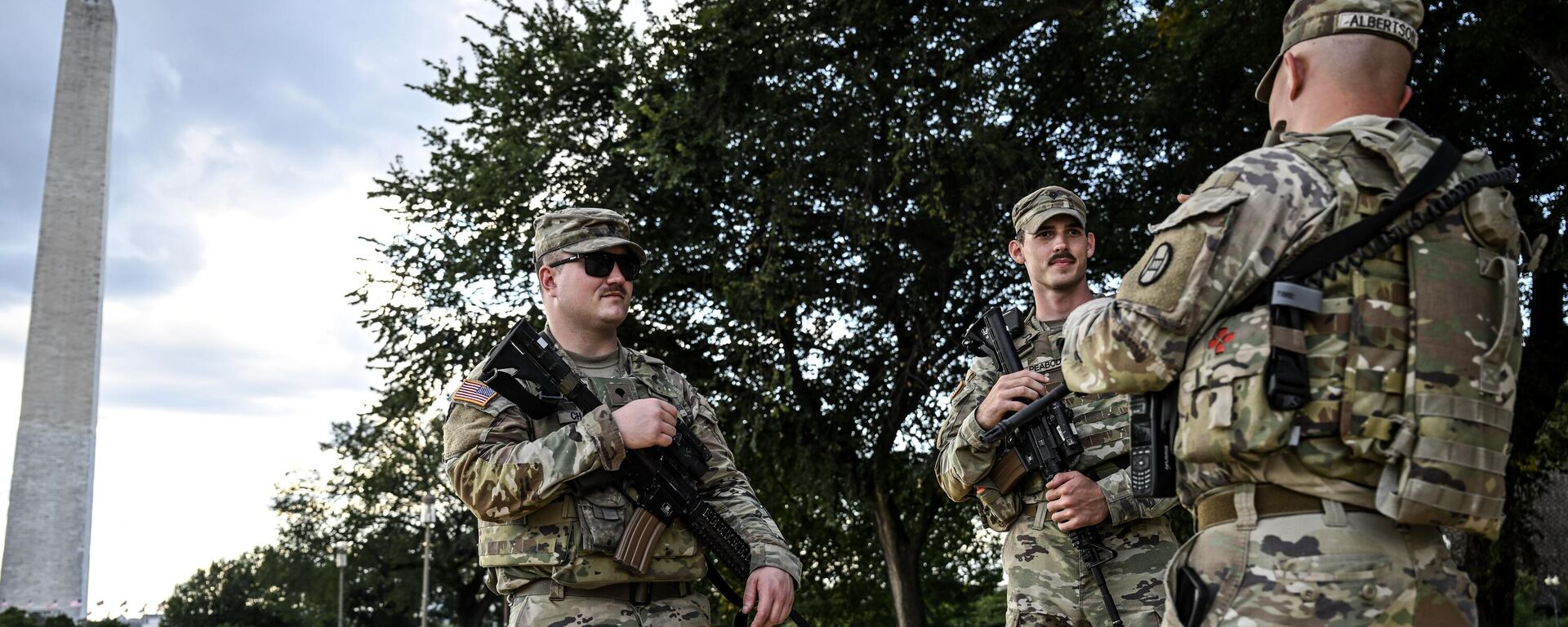 Başkent Washington, D.C.’de artırılan güvenlik önlemleri kapsamında Ulusal Muhafız birlikleri - Sputnik Türkiye, 1920, 04.09.2025