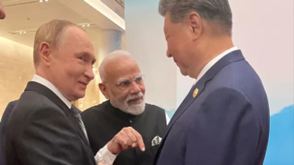Vladimir Putin-Şi Cinping-Narendra Modi - Sputnik Türkiye