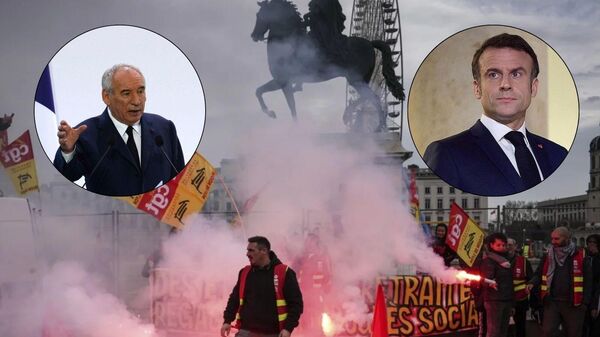 Fransa'da çalkantılı hafta: Güven oylaması, grev çağrısı - Sputnik Türkiye