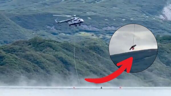 Kamcathka'da bulunan Amerikan savaş jeti denizden çıkarıldı - Sputnik Türkiye