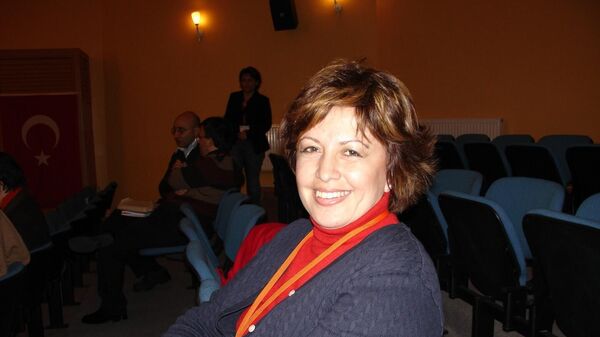 Gülden Özel sosyal medya  - Sputnik Türkiye