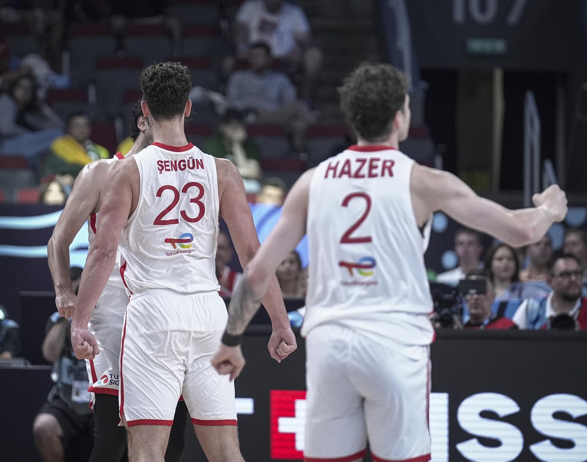 12 Dev Adam - Sputnik Türkiye, 1920, 10.09.2025