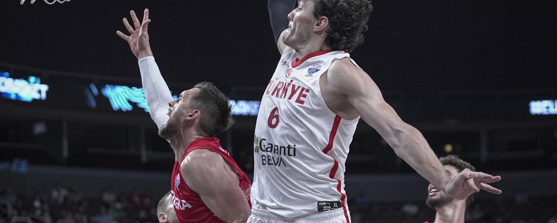 12 Dev Adam - Sputnik Türkiye, 1920, 10.09.2025