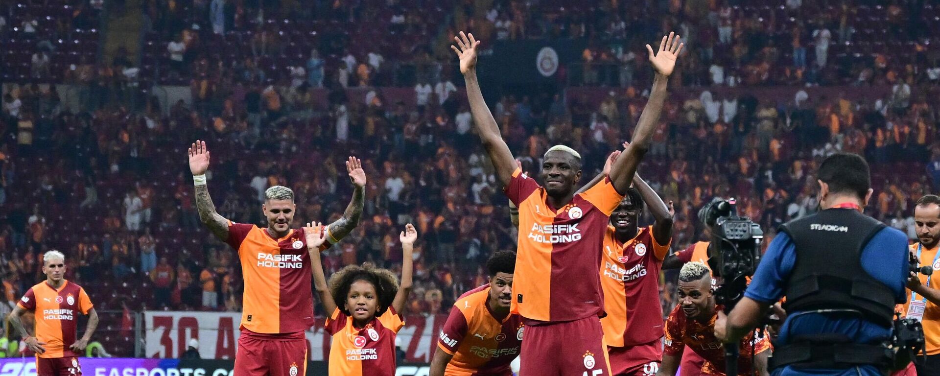 Osimhen yok: Gözler Eyüpspor maçı öncesi 3 isme çevrildi - Sputnik Türkiye, 1920, 10.09.2025