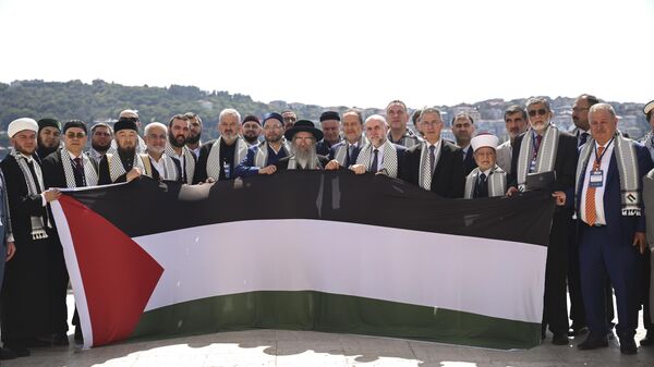 Filistin için Uluslararası Yuvarlak Masa İstanbul'da toplandı: 'ABD, İsrail'in ortağı ve Müslümanlar sessizlik krizinde' - Sputnik Türkiye