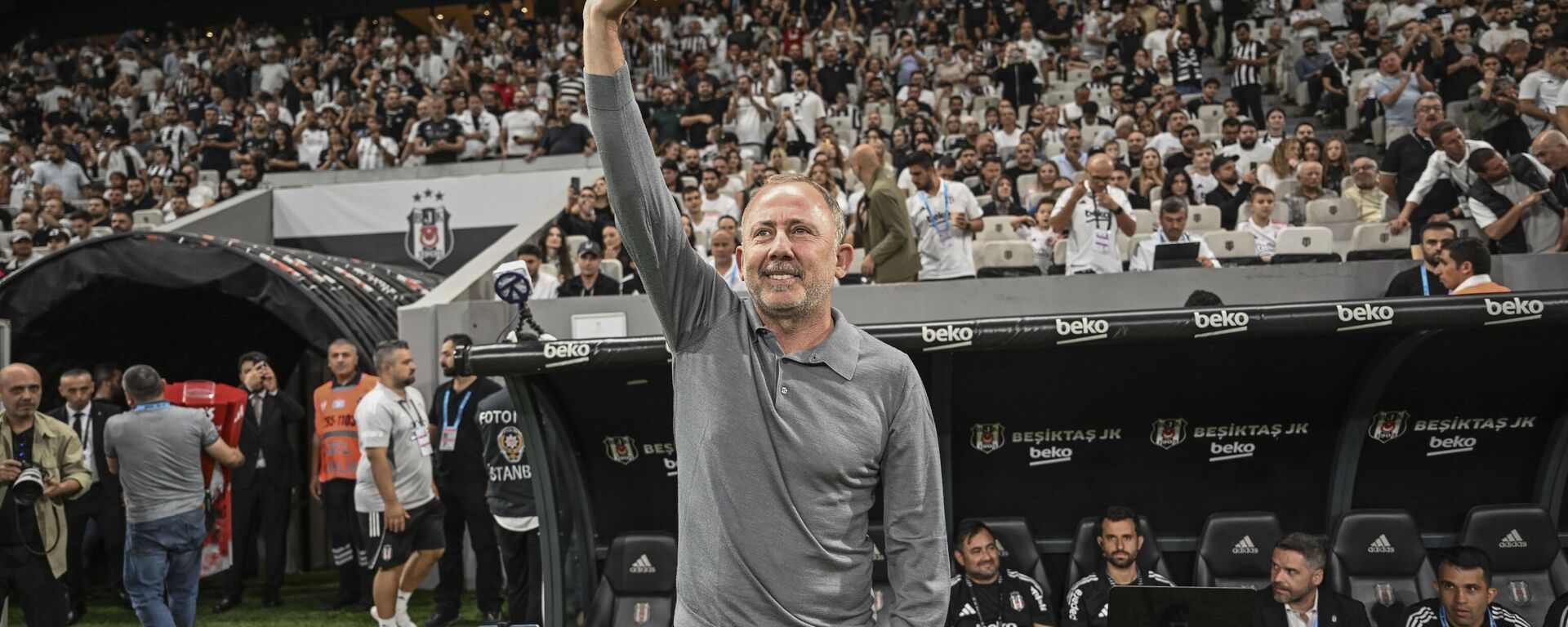 Sergen Yalçın - Sputnik Türkiye, 1920, 14.09.2025