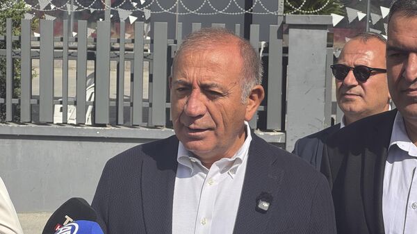 Gürsel Tekin: 'Ne biliyorsanız konuşun' derseniz ben de konuşmak zorunda kalırım - Sputnik Türkiye