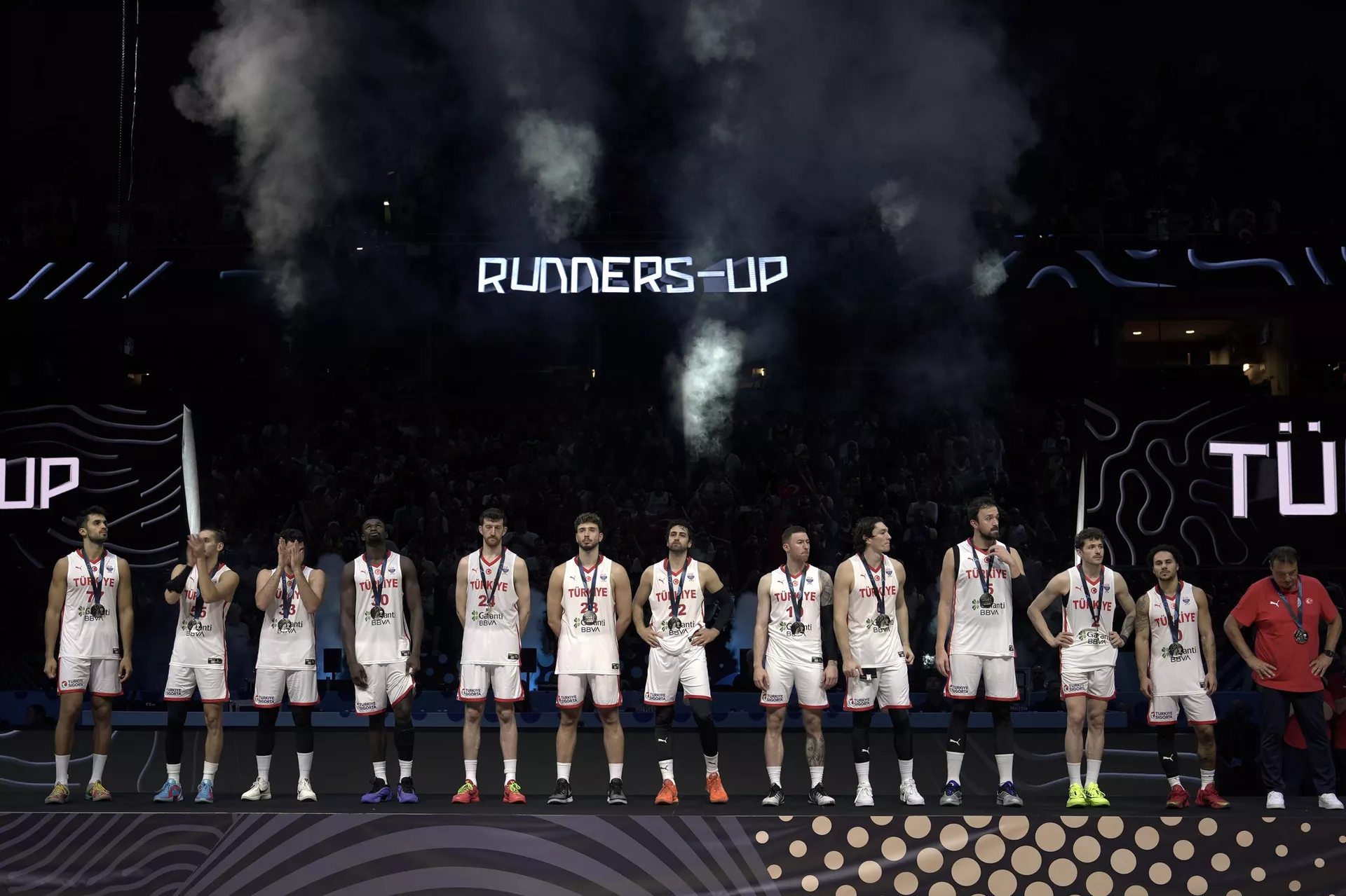 Kaptan Cedi Osman: Son 2 dakikada maçı kaybettik - Sputnik Türkiye, 1920, 21.12.2025