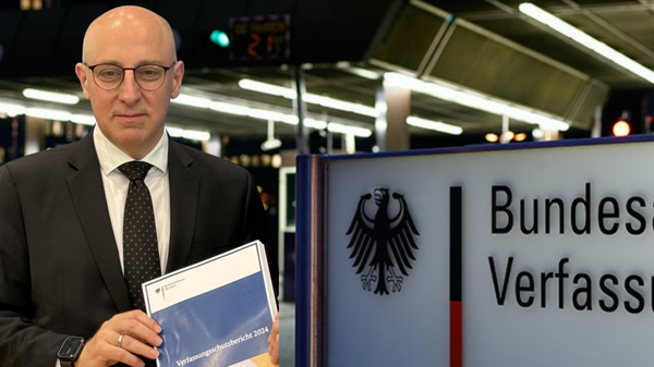 Almanya'da iç istihbaratın başına Türk kökenli Sinan Selen getirildi - Sputnik Türkiye