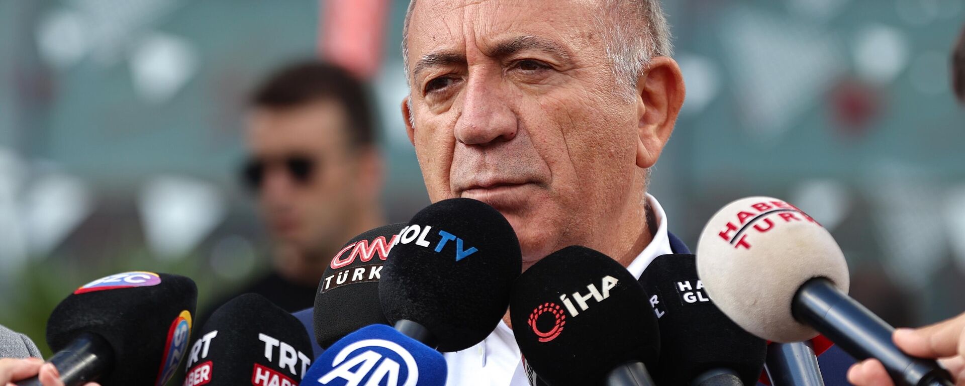 Gürsel Tekin - Sputnik Türkiye, 1920, 24.09.2025