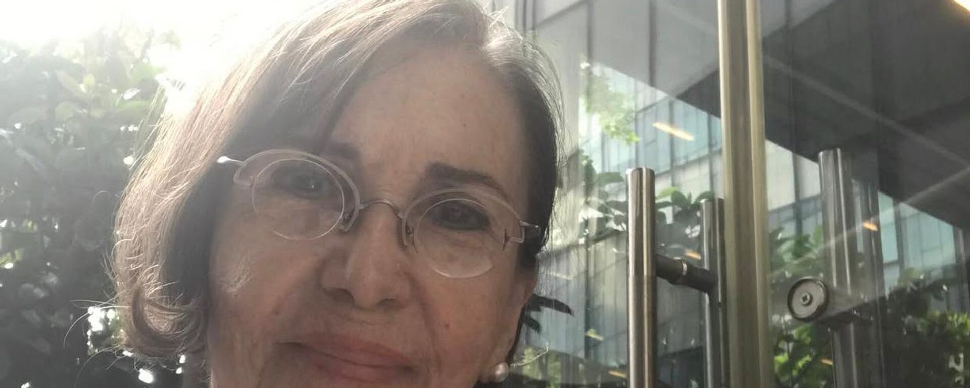 Gül Onat sosyal medya  - Sputnik Türkiye, 1920, 16.09.2025