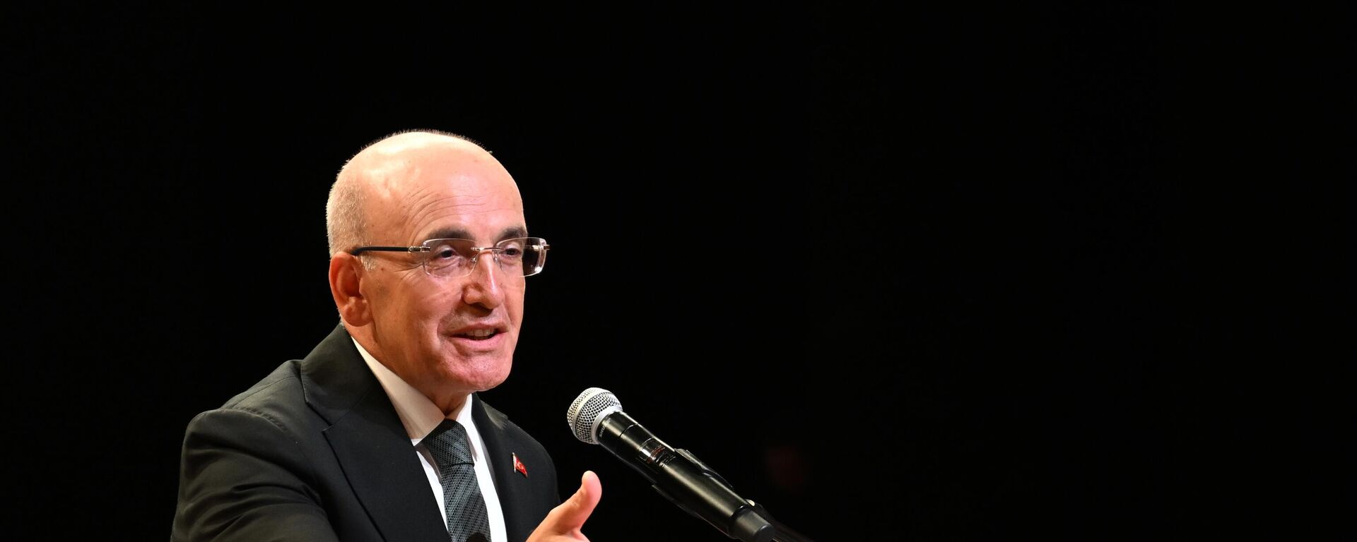 Mehmet Şimşek - Sputnik Türkiye, 1920, 17.09.2025