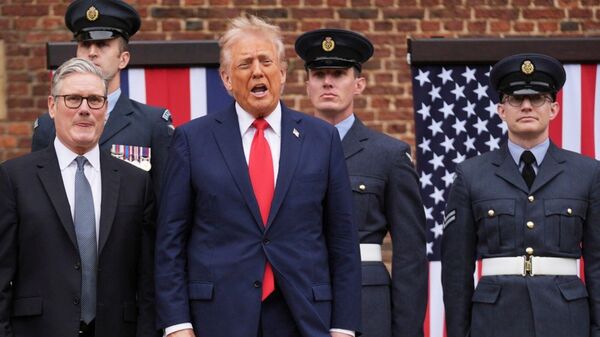 Starmer ve Trump  - Sputnik Türkiye