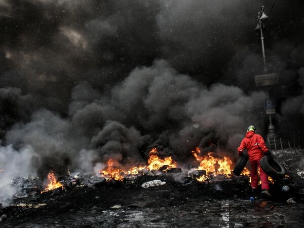 Kiev&#x27;deki Gruşevskiy Caddesi&#x27;nde Ukrayna&#x27;nın AB&#x27;yle entegrasyonuna destek eylemi sırasında. - Sputnik Türkiye