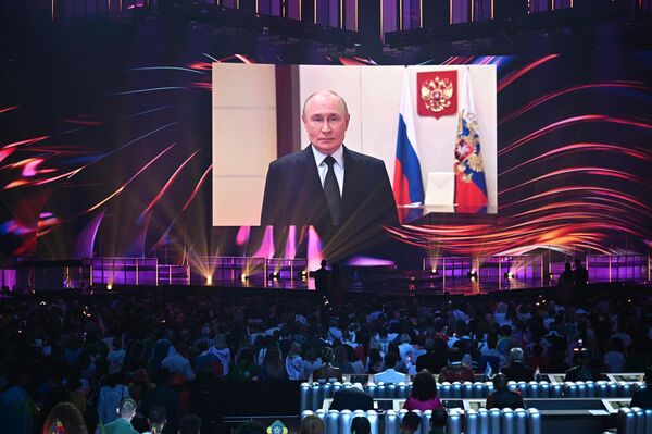 Uluslararası şarkı yarışması Intervision&#x27;ın finali Moskova&#x27;da yapılıyor: Yarışmaya 23 ülkeden sanatçılar katıldı - Sputnik Türkiye