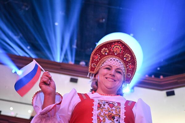 Uluslararası şarkı yarışması Intervision&#x27;ın finali Moskova&#x27;da yapılıyor: Yarışmaya 23 ülkeden sanatçılar katıldı - Sputnik Türkiye