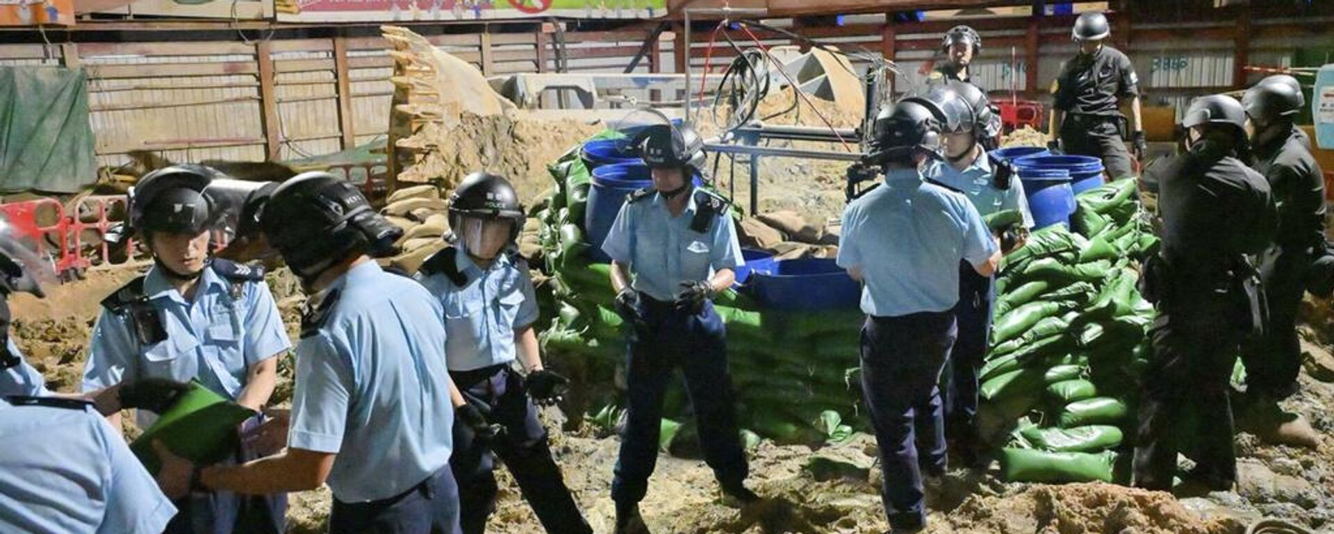 Hong Kong bomba - Sputnik Türkiye, 1920, 21.09.2025