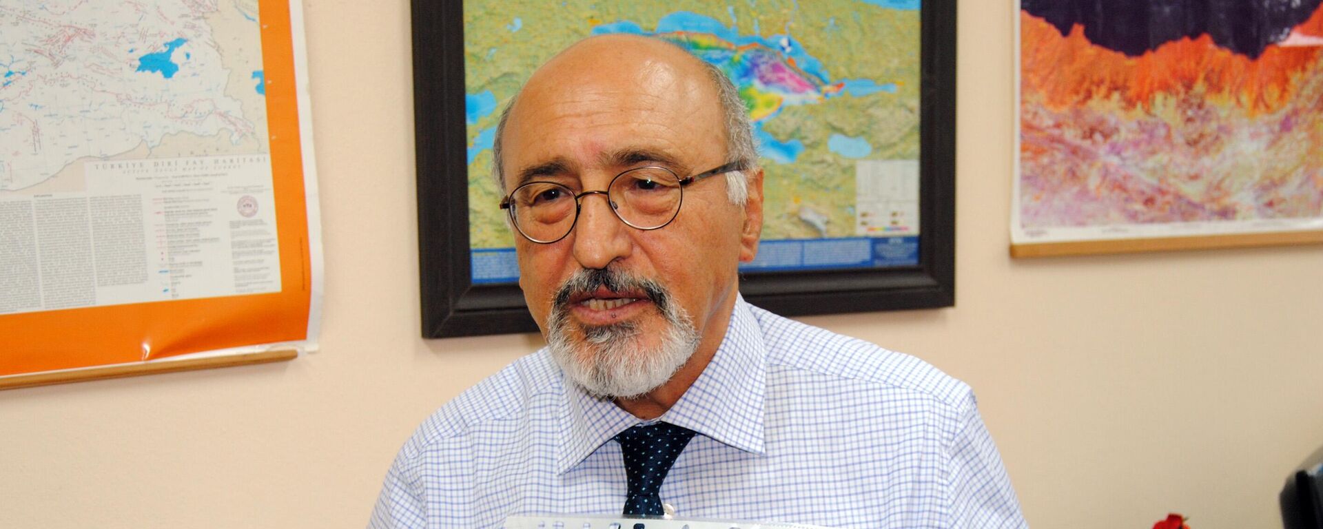 Prof. Dr. Osman Bektaş'tan deprem uyarısı - Sputnik Türkiye, 1920, 06.10.2025