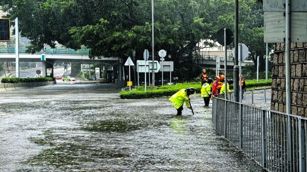Ragasa Tayfunu - Sputnik Türkiye