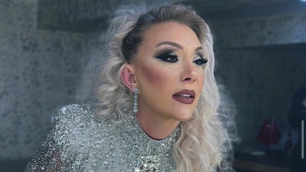 Güllü sosyal medya  - Sputnik Türkiye