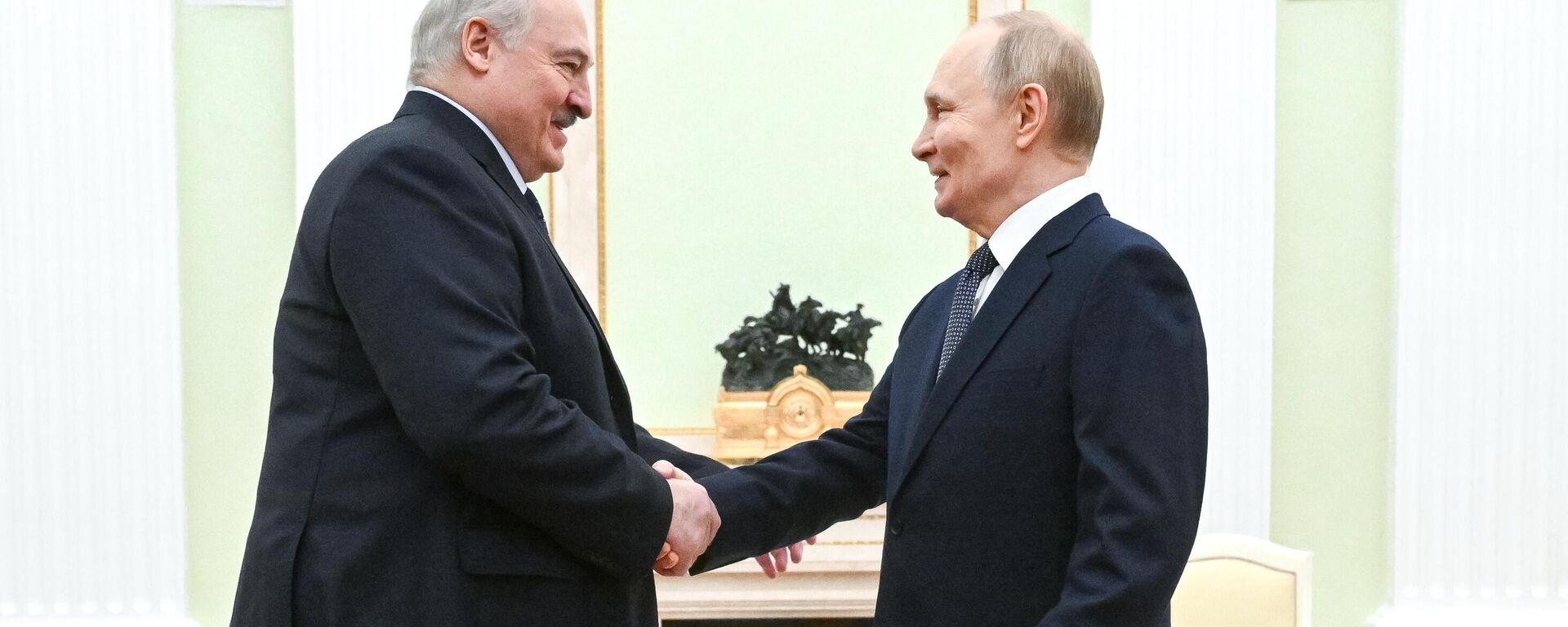 Rusya Devlet Başkanı Vladimir Putin ile Belarus Devlet Başkanı Aleksandr Lukaşenko - Sputnik Türkiye, 1920, 26.09.2025