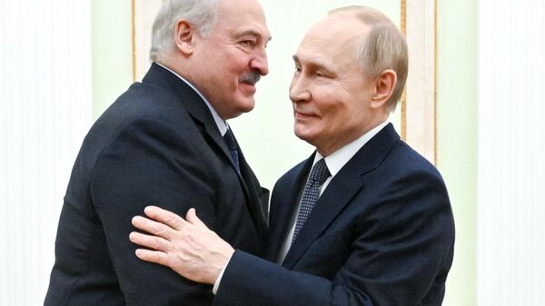 Rusya Devlet Başkanı Vladimir Putin ile Belarus Devlet Başkanı Aleksandr Lukaşenko - Sputnik Türkiye