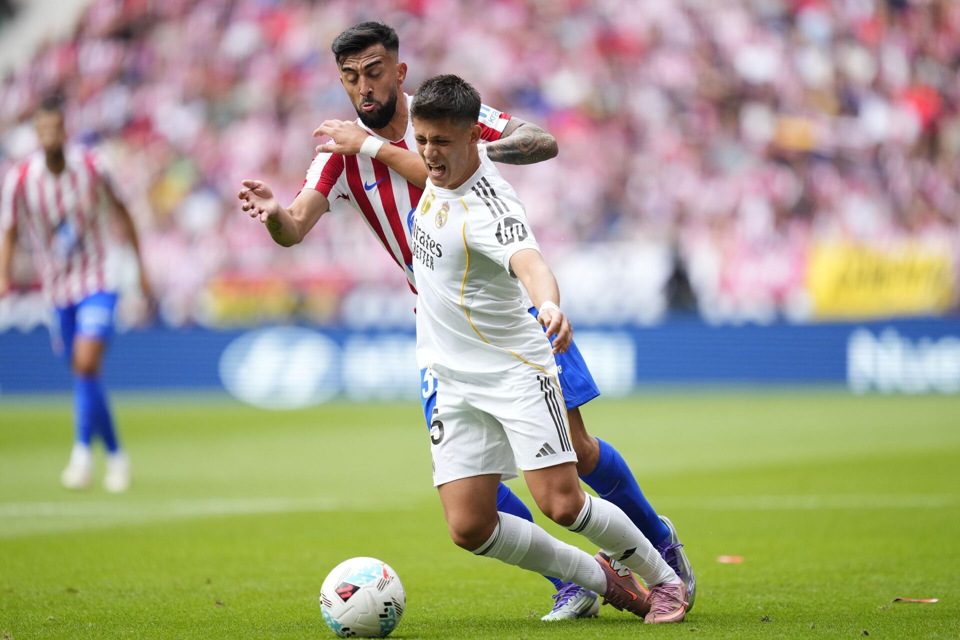 Arda Güler'in golü yetmedi, Real Madrid sezondaki ilk yenilgisini aldı - Sputnik Türkiye, 1920, 28.09.2025