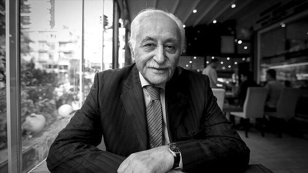 Yavuz Bülent Bâkiler - Sputnik Türkiye