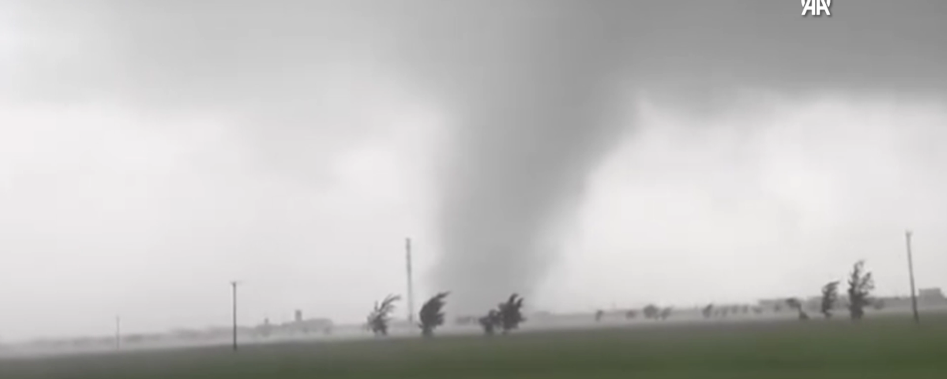 Vietnam fırtına - Sputnik Türkiye, 1920, 29.09.2025