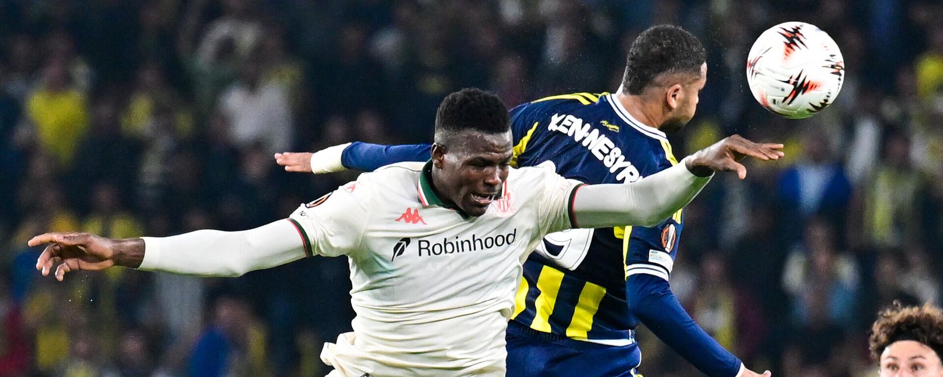 UEFA Avrupa Ligi'nin ikinci haftasında Fenerbahçe ile Nice takımları Chobani Stadı'nda karşılaştı - Sputnik Türkiye, 1920, 02.10.2025