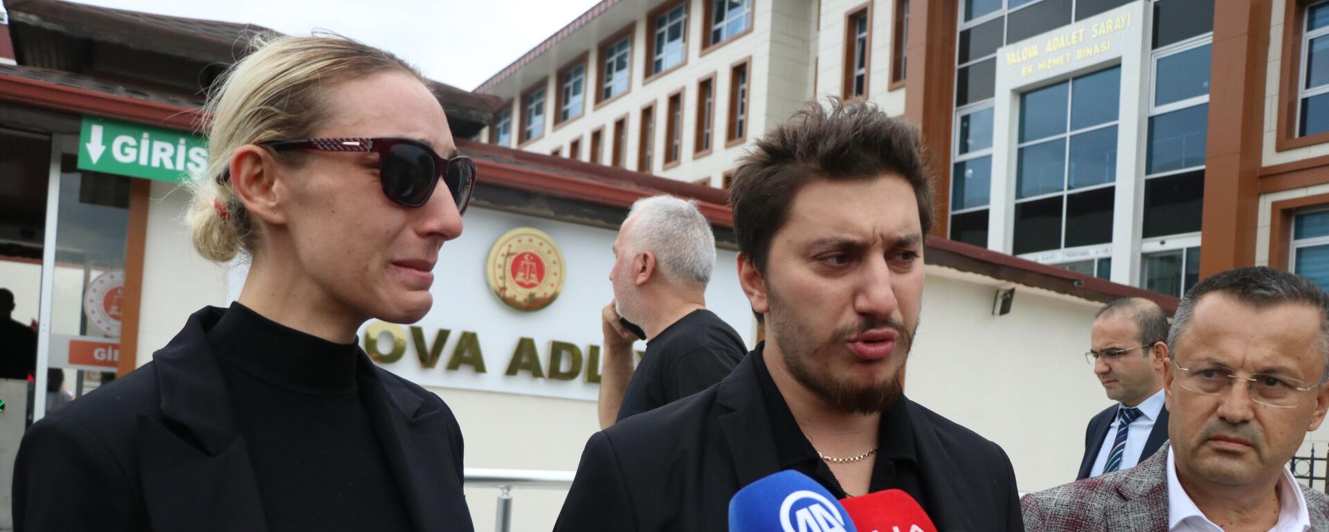 Tuğberk Yağız-Tuğyan Ülkem Gülter - Sputnik Türkiye, 1920, 06.10.2025