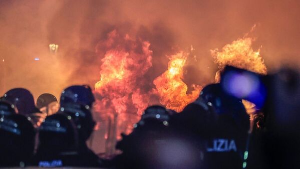 İtalya'da Filistin Yanlısı Protestolar İtalya'da Filistin Yanlısı Protestolar - Sputnik Türkiye