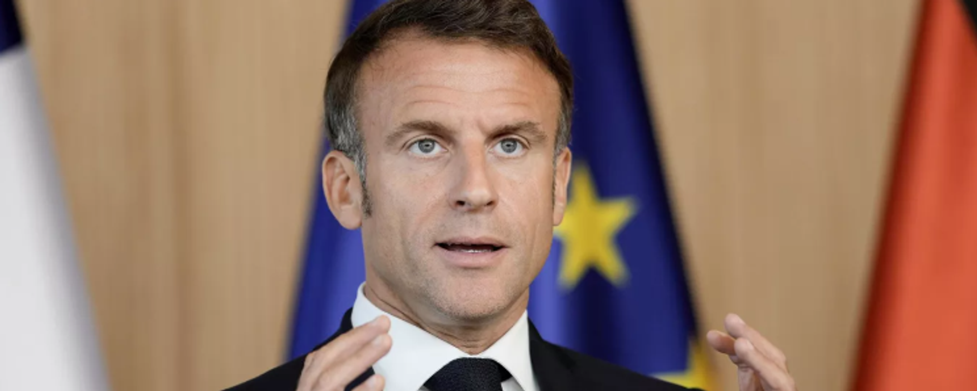 Emmanuel Macron - Sputnik Türkiye, 1920, 28.10.2025